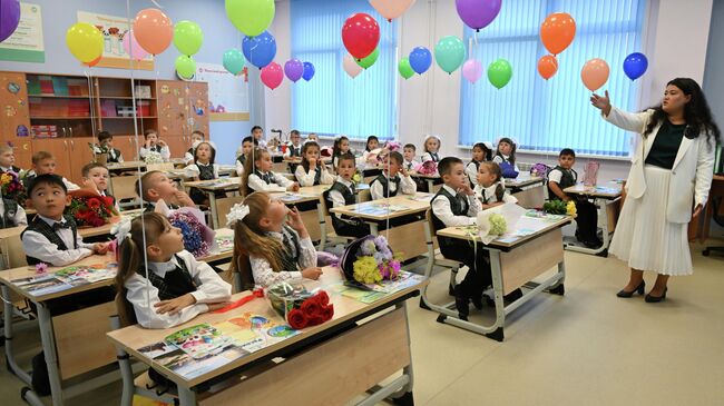 Первоклассникам не будут ставить оценки за пов…