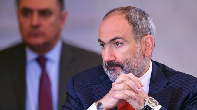 Пашинян заявил, что у него есть все рычаги для…
